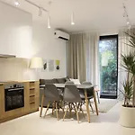 Collective Urban In Apartamento