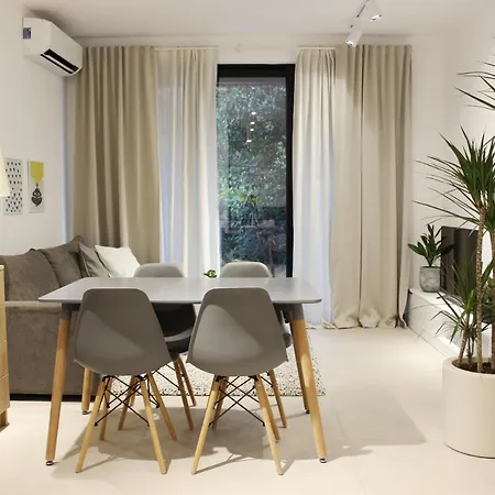 Collective Urban In * Tiran