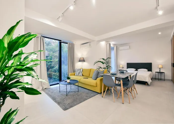 Apartament Collective Urban In Tirana